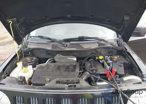 2008 Jeep Patriot Sport z USA, uszkodzony, nr VIN 1J8FF28W38D682558